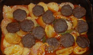 Izmir_Kofte_2