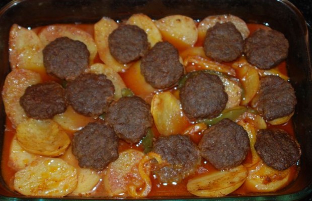Izmir_Kofte_2