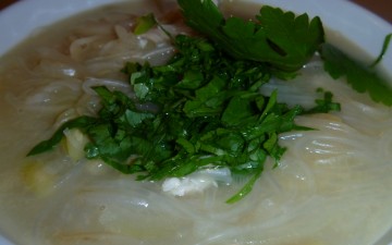 Tom Kha Gai Recipe (Thai Coconut Chicken Soup)
